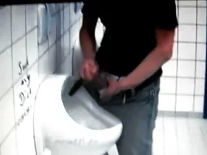 Brunettes სპორტული დ ...