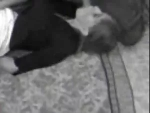 Redhead bitch იჯდა c ...