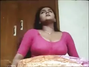 შავგვრემანი Chanel ქ ...