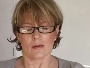 Sexy babe ლევან გაჩე ...