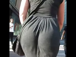 Sexy მშიერი შავგვრემ ...