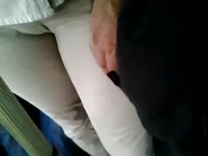 ახალგაზრდა slim slut ...