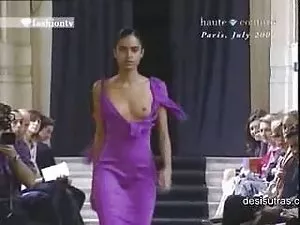 Sexy blonde shemale  ...