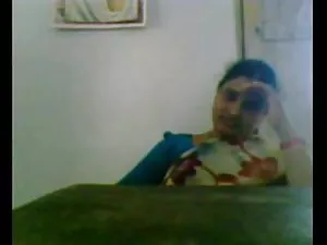 ორი ახალგაზრდა სუსტი ...